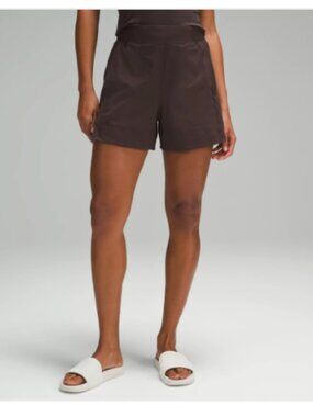 Lululemon Stretch Woven Relaxed-Fit High-Rise Short 4" Espresso Size M $39